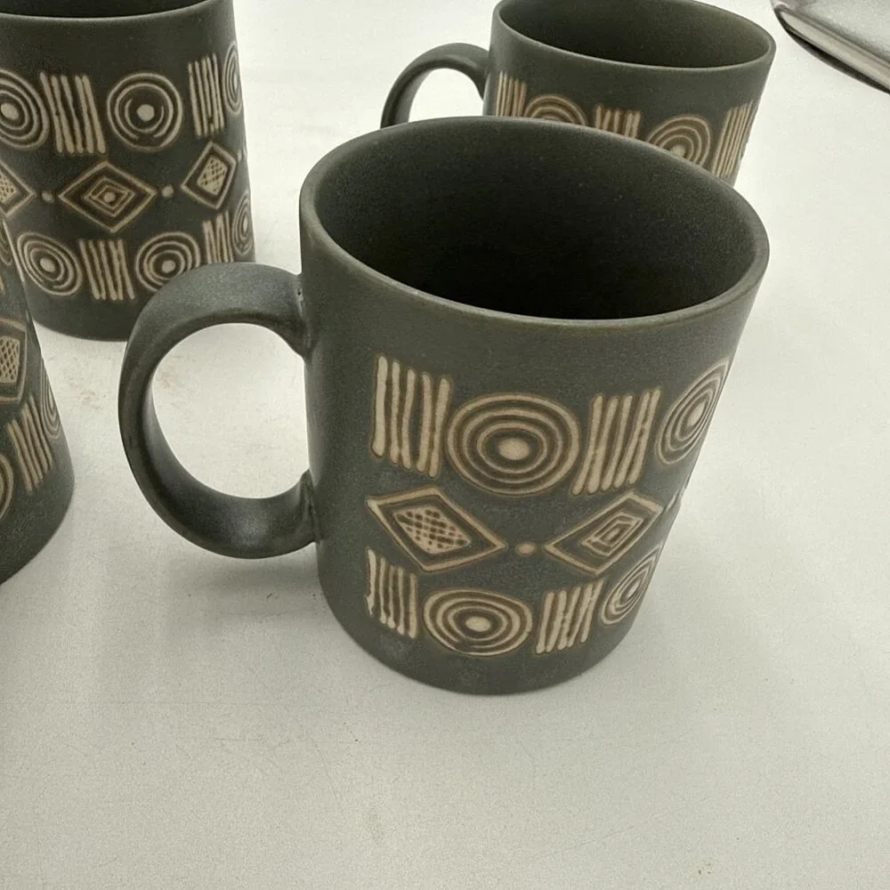 Pottery Barn Bongo Green Coffee Mug Cup Made In Japan Vintage Set 4